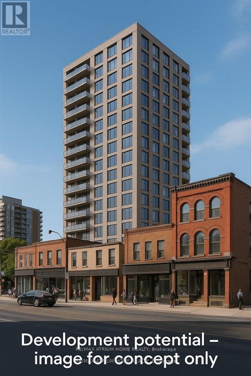 359 SPADINA AVENUE, Toronto, Ontario
