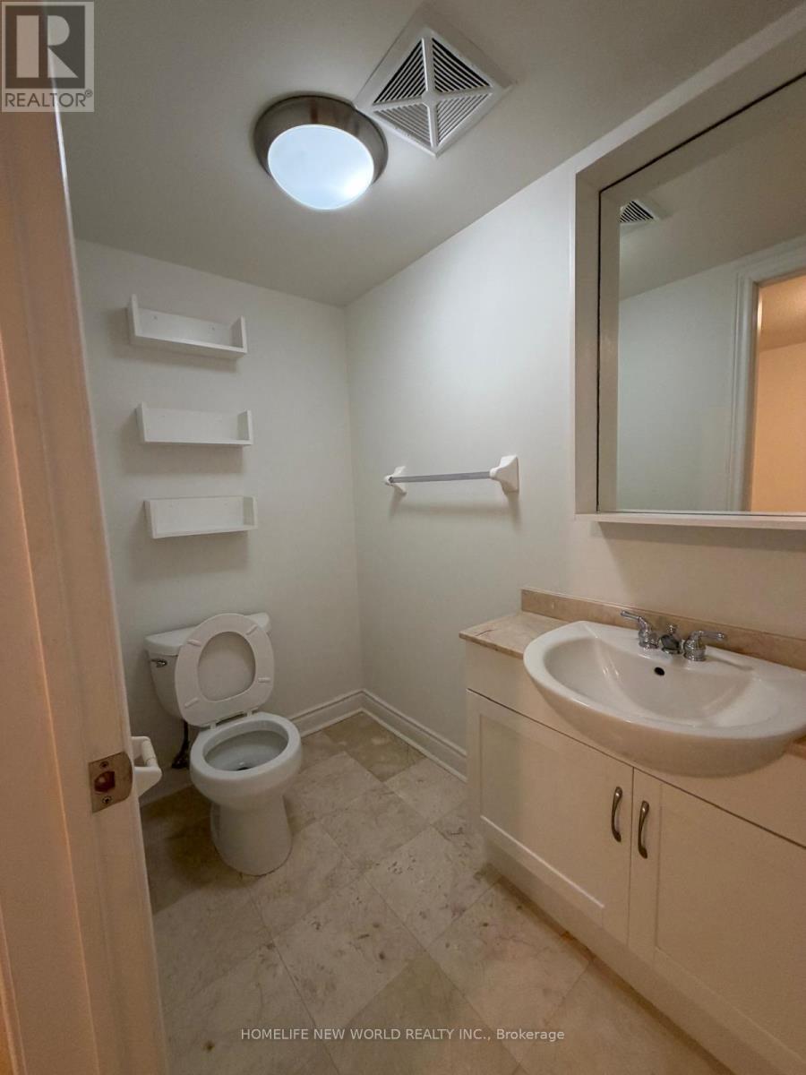 3 - 426 Kenneth Avenue, Toronto, Ontario  M2N 4W3 - Photo 6 - C13669736
