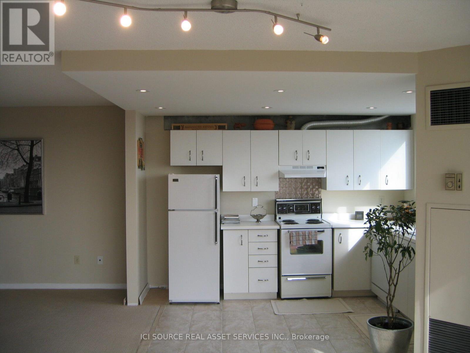 2514 - 44 St Joseph Street, Toronto, Ontario  M4Y 2W4 - Photo 11 - C13669768