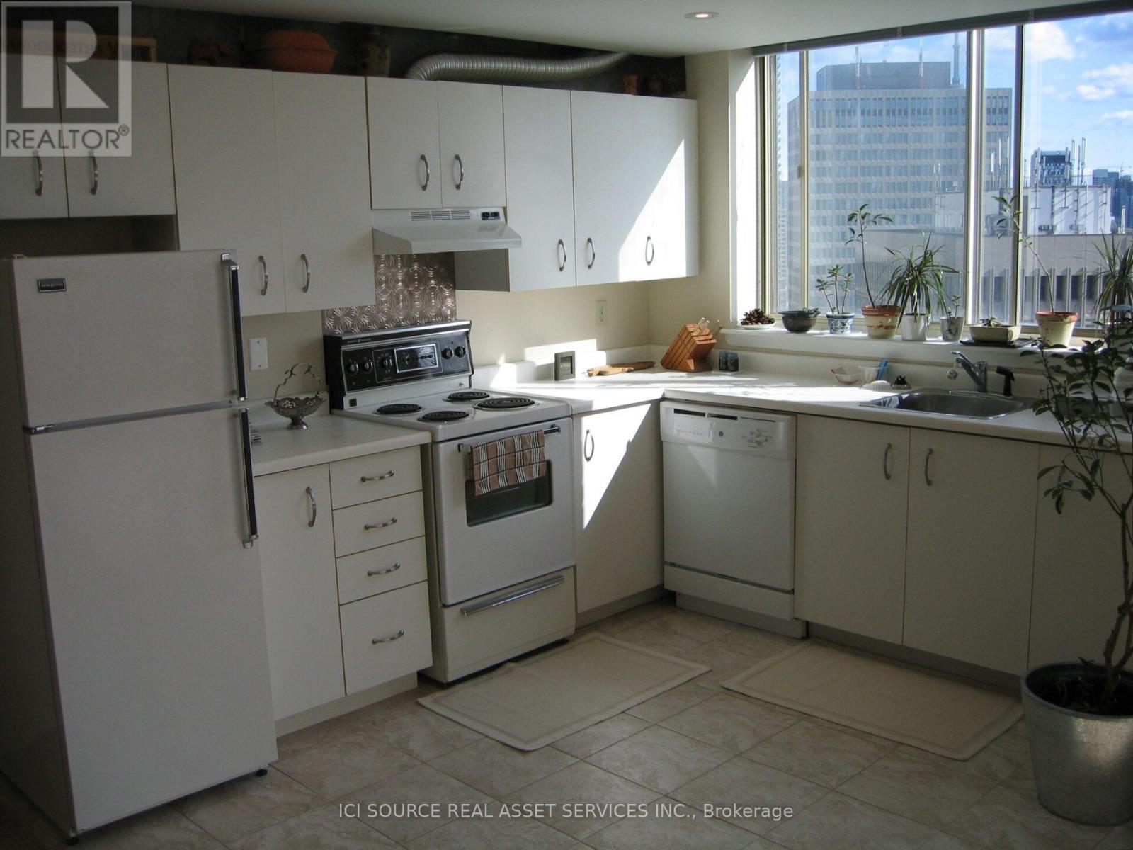 2514 - 44 St Joseph Street, Toronto, Ontario  M4Y 2W4 - Photo 4 - C13669768