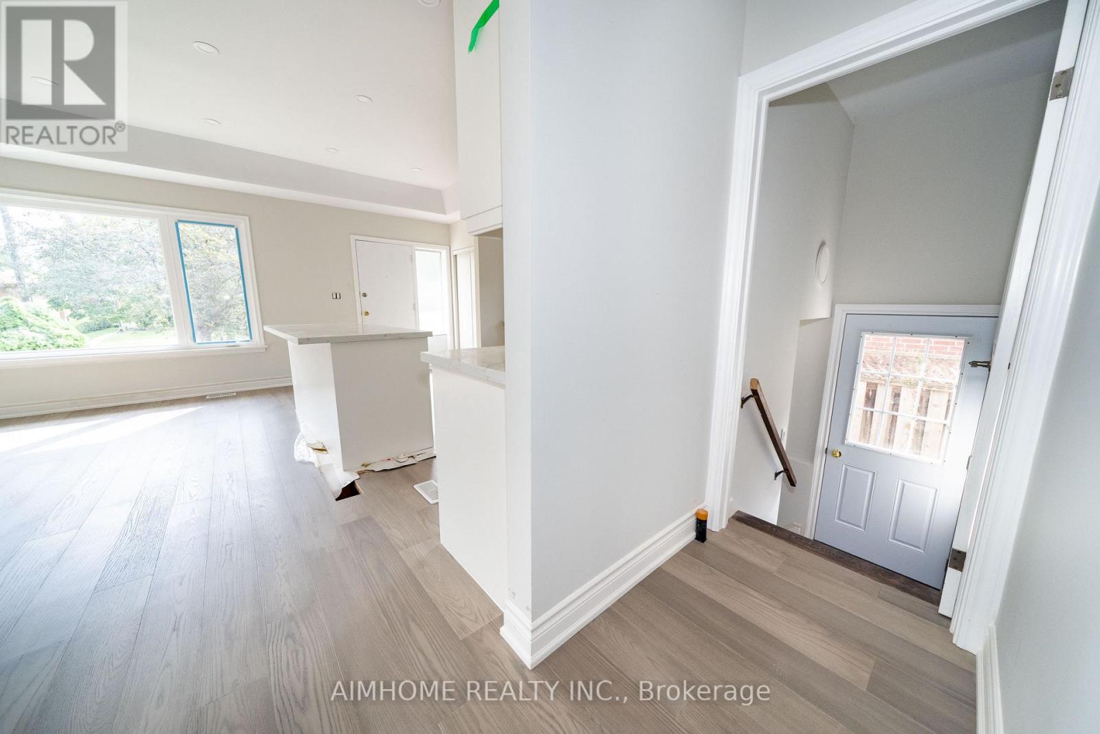 36 Moraine Hill Drive, Toronto, Ontario M1T 1Z9 - Photo 7 - E13669734