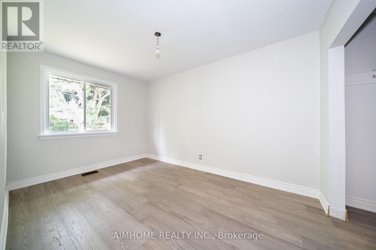 36 Moraine Hill Drive, Toronto, Ontario M1T 1Z9 - Photo 9 - E13669734