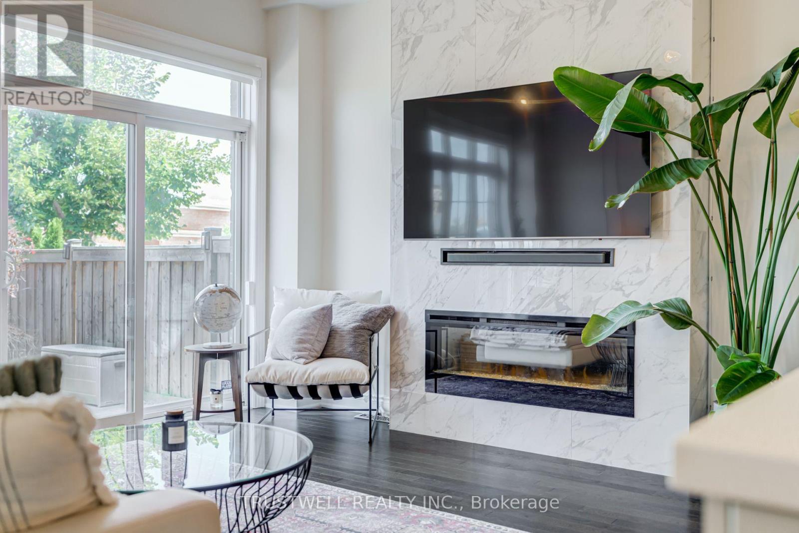 128 Hatton Garden Road, Vaughan, Ontario  L4H 3P9 - Photo 8 - N13669650