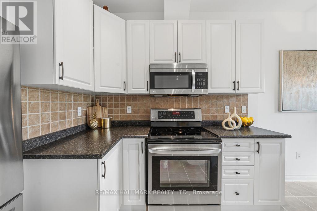 24 - 15 Old Colony Road, Richmond Hill, Ontario  L4E 4L5 - Photo 17 - N13669708