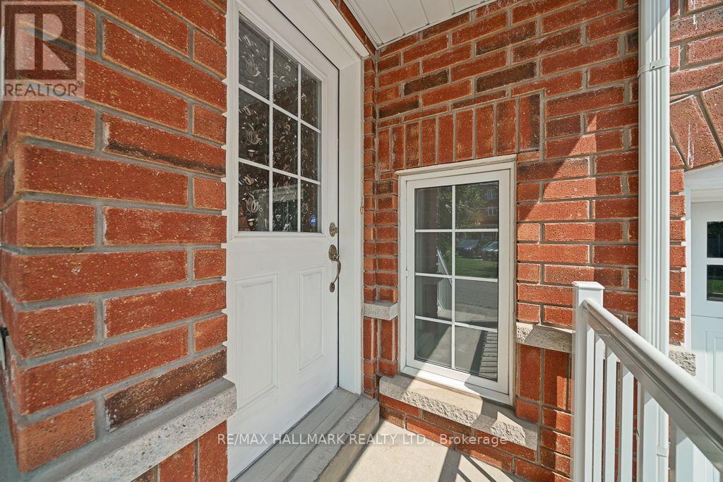 24 - 15 Old Colony Road, Richmond Hill, Ontario  L4E 4L5 - Photo 3 - N13669708