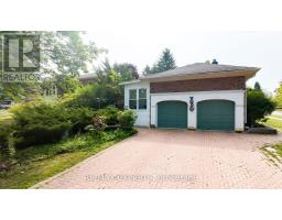 284 MURRAY DRIVE, Aurora, Ontario