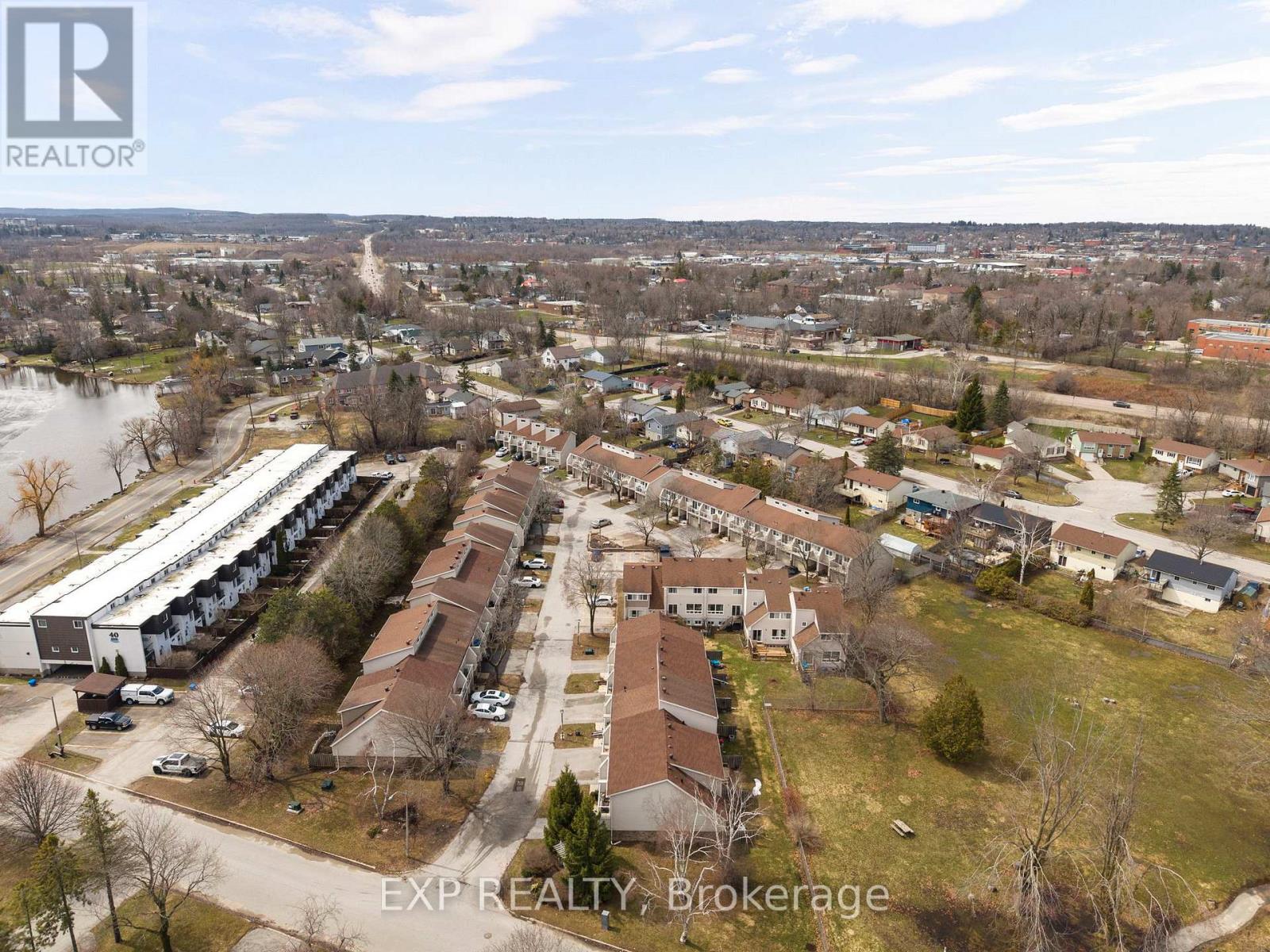 12 - 12 Lankin Boulevard, Orillia, Ontario  L3V 6T1 - Photo 32 - S13669762