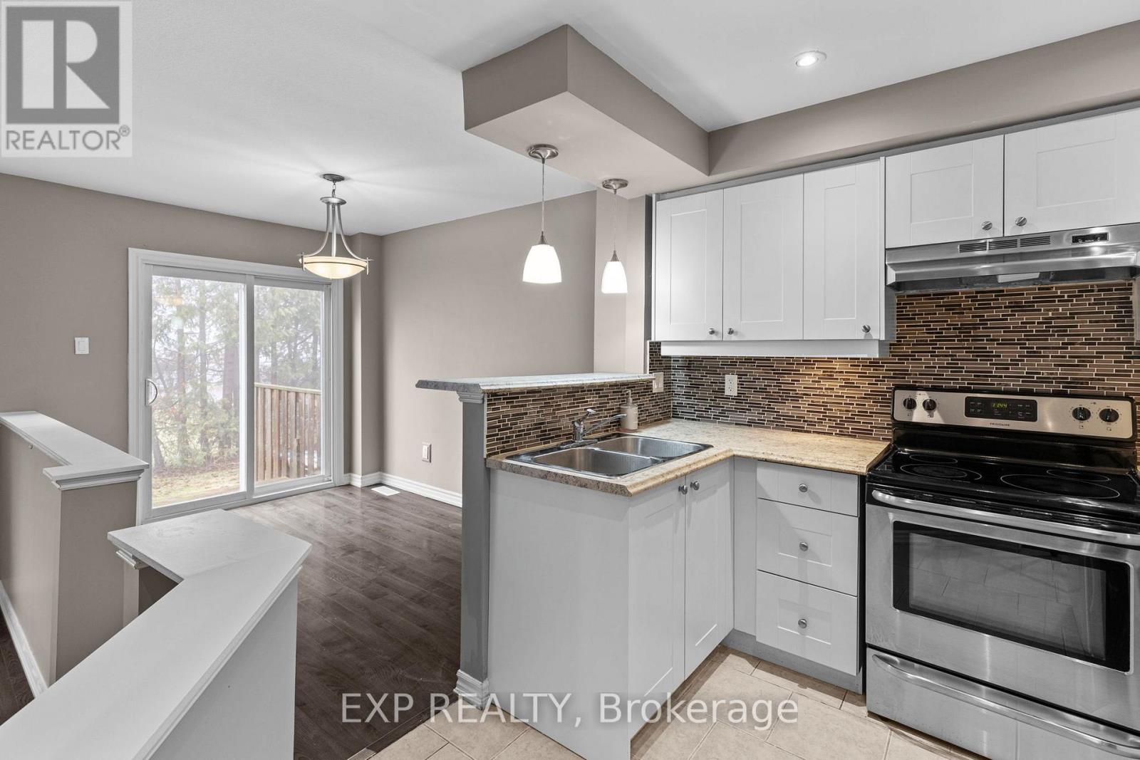 12 - 12 Lankin Boulevard, Orillia, Ontario  L3V 6T1 - Photo 5 - S13669762