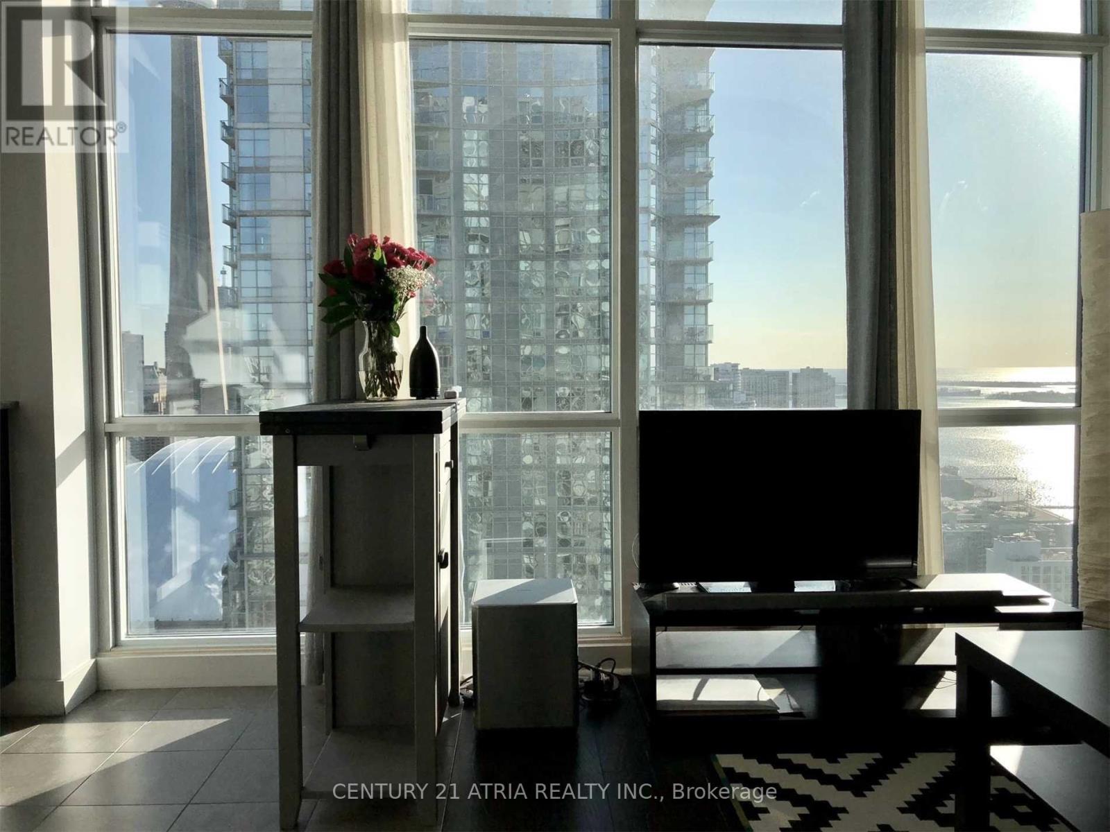 4809 - 11 Brunel Court, Toronto, Ontario  M5V 3Y3 - Photo 3 - C13666968