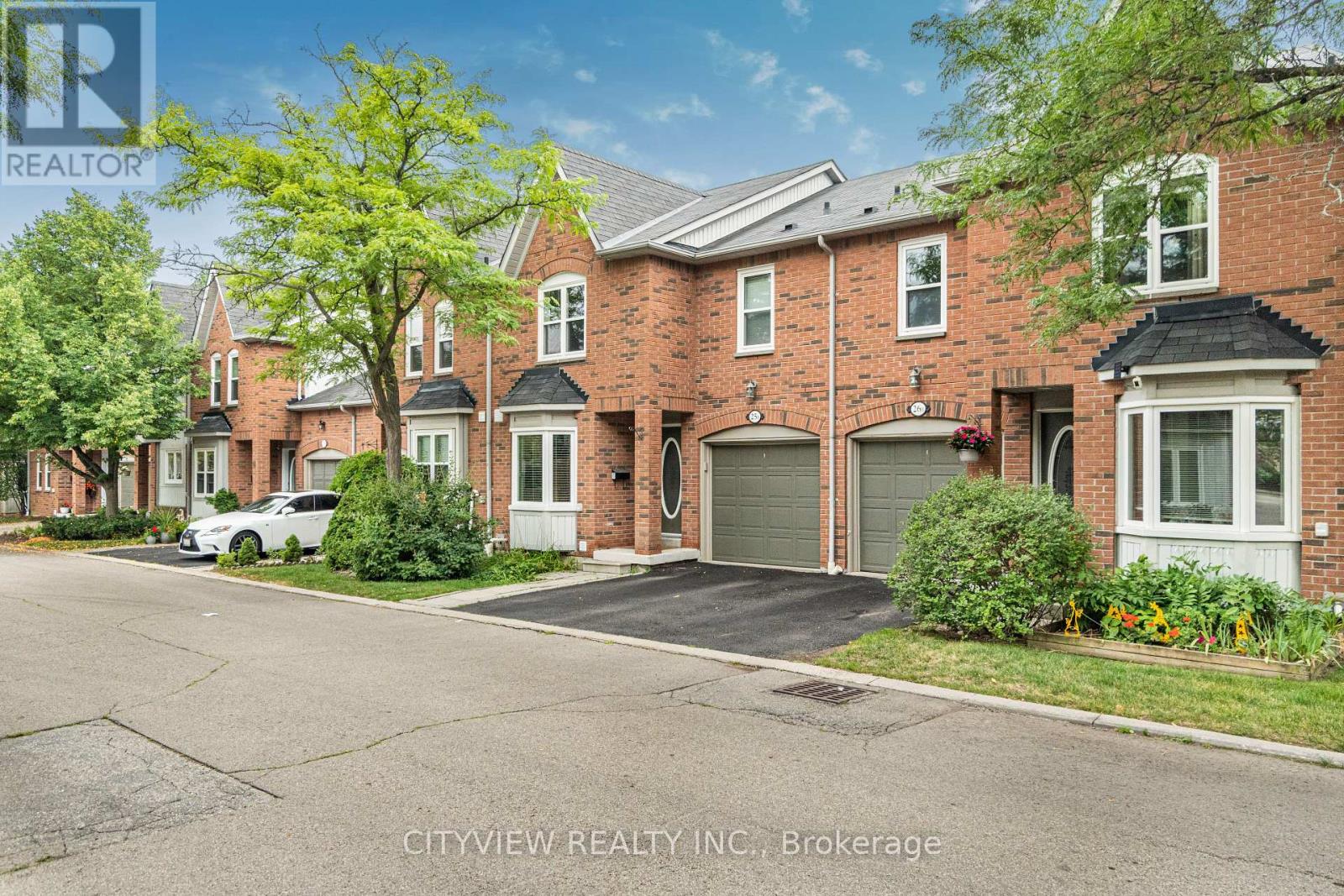 25b - 5865 Dalebrook Crescent, Mississauga, Ontario L5M 5W9 - Photo 2 - W13669686