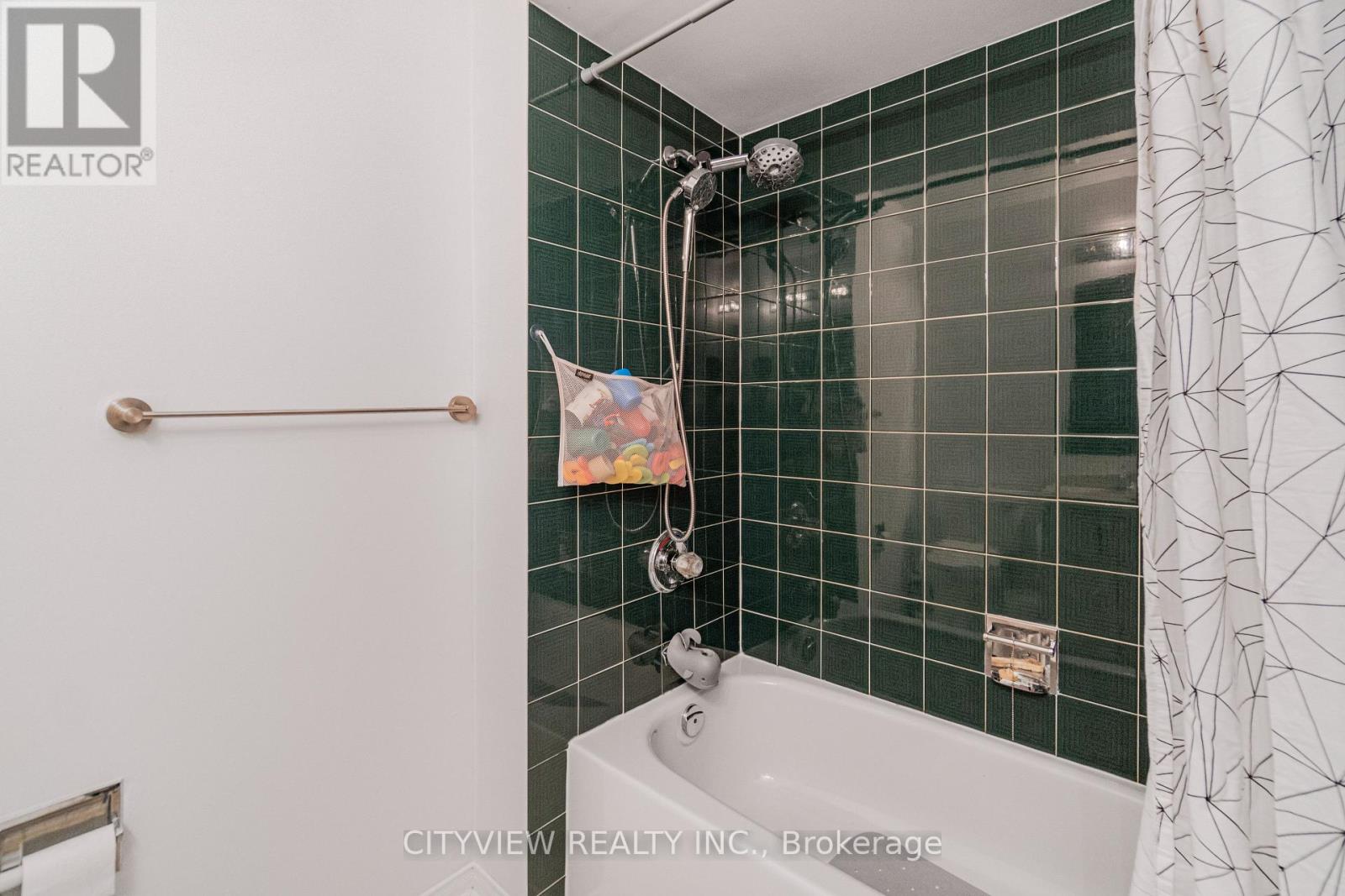 25b - 5865 Dalebrook Crescent, Mississauga, Ontario L5M 5W9 - Photo 27 - W13669686