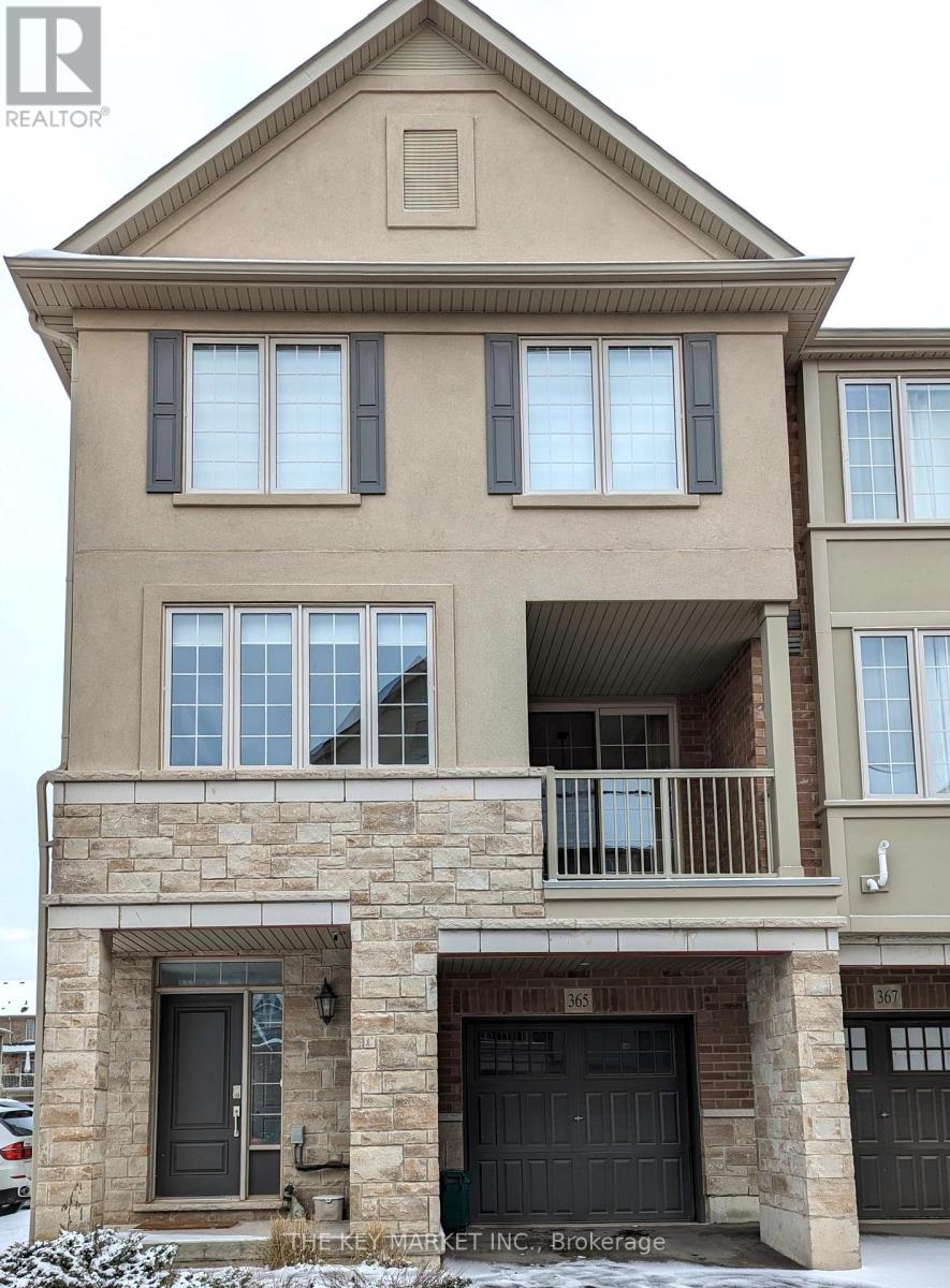 365 BELCOURT COMMON STREET, Oakville, Ontario