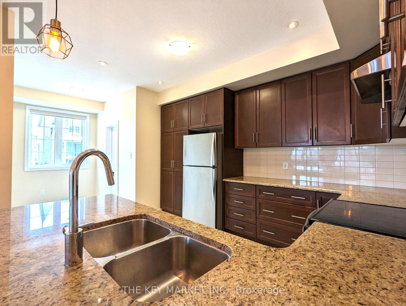 365 Belcourt Common Street, Oakville, Ontario  L6H 0R1 - Photo 24 - W13669720