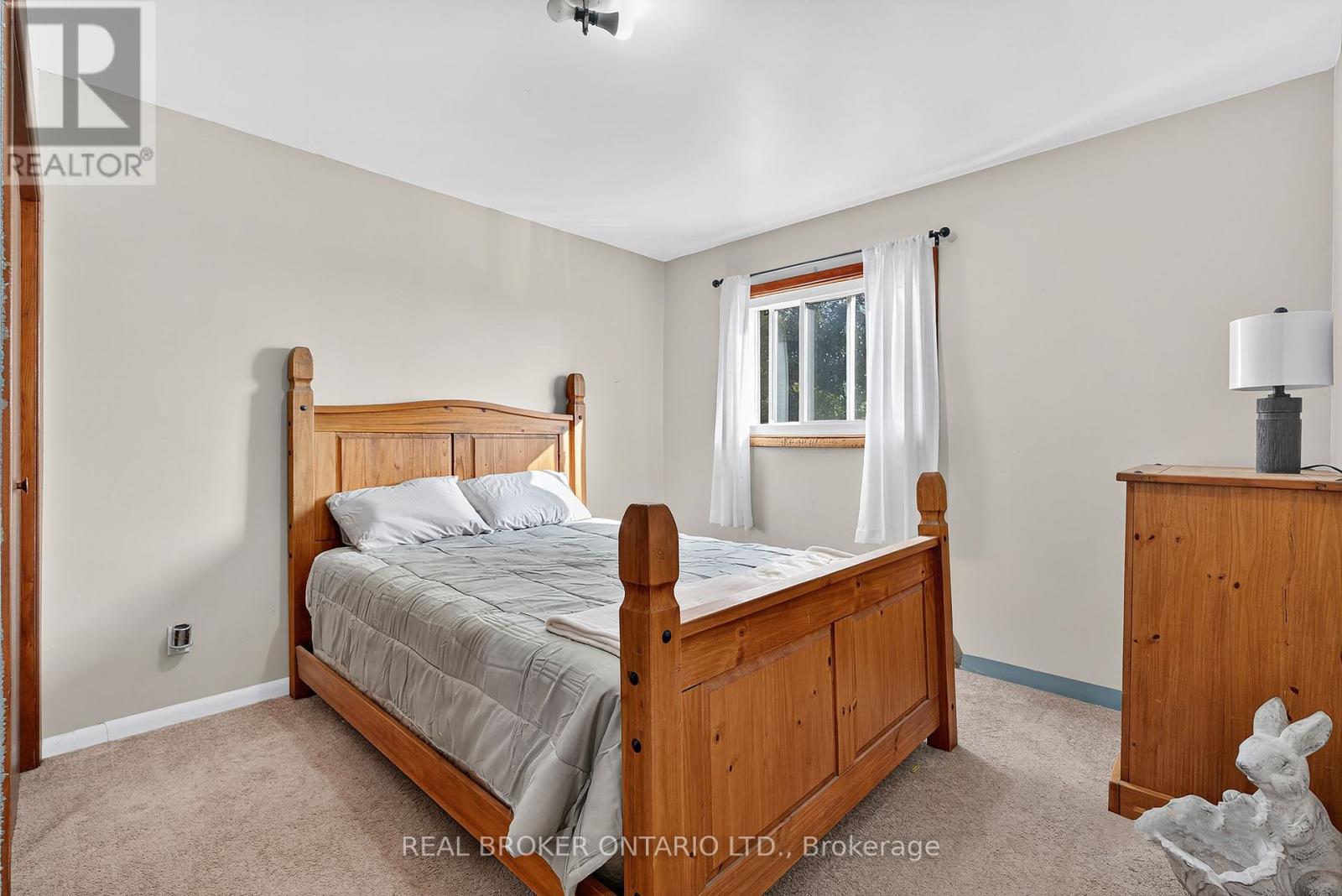 312 Old Guelph Road, Hamilton, Ontario  L9H 5W4 - Photo 9 - X13669712