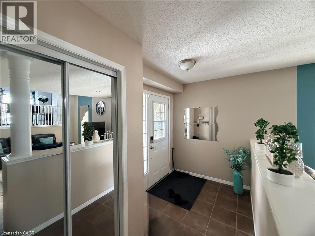 15 Gees Way, Cambridge, Ontario  N3C 4M5 - Photo 3 - 40851185