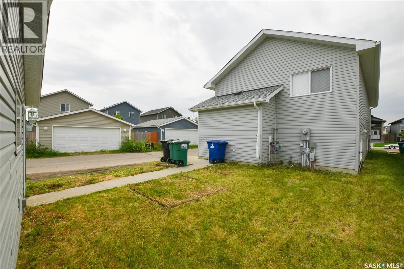 106 Geary Crescent, Saskatoon, Saskatchewan  S7R 0B8 - Photo 47 - SK045287