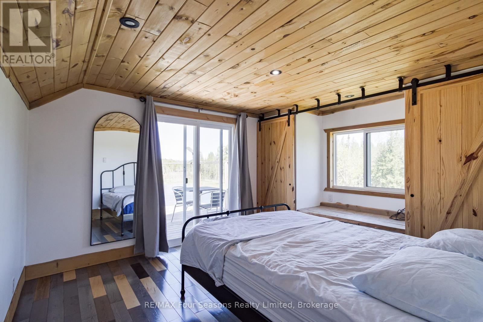 025359 Euph-St Vincent Townline, Meaford, Ontario  N4L 1W5 - Photo 22 - X13669802