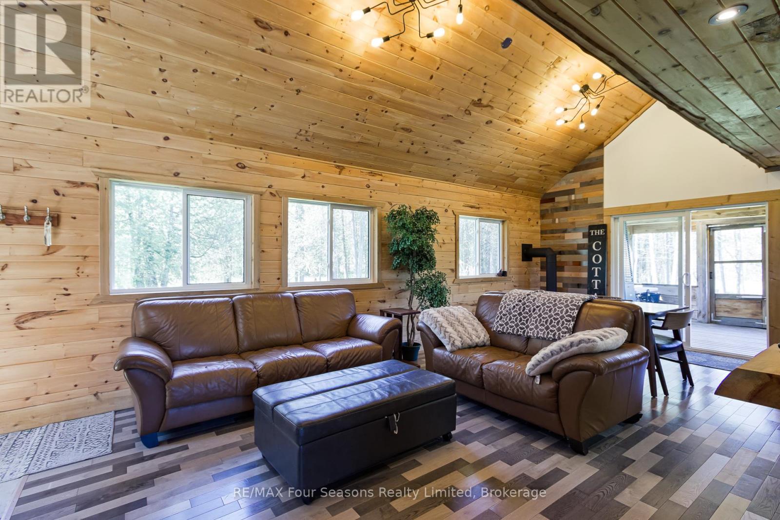 025359 Euph-St Vincent Townline, Meaford, Ontario  N4L 1W5 - Photo 6 - X13669802