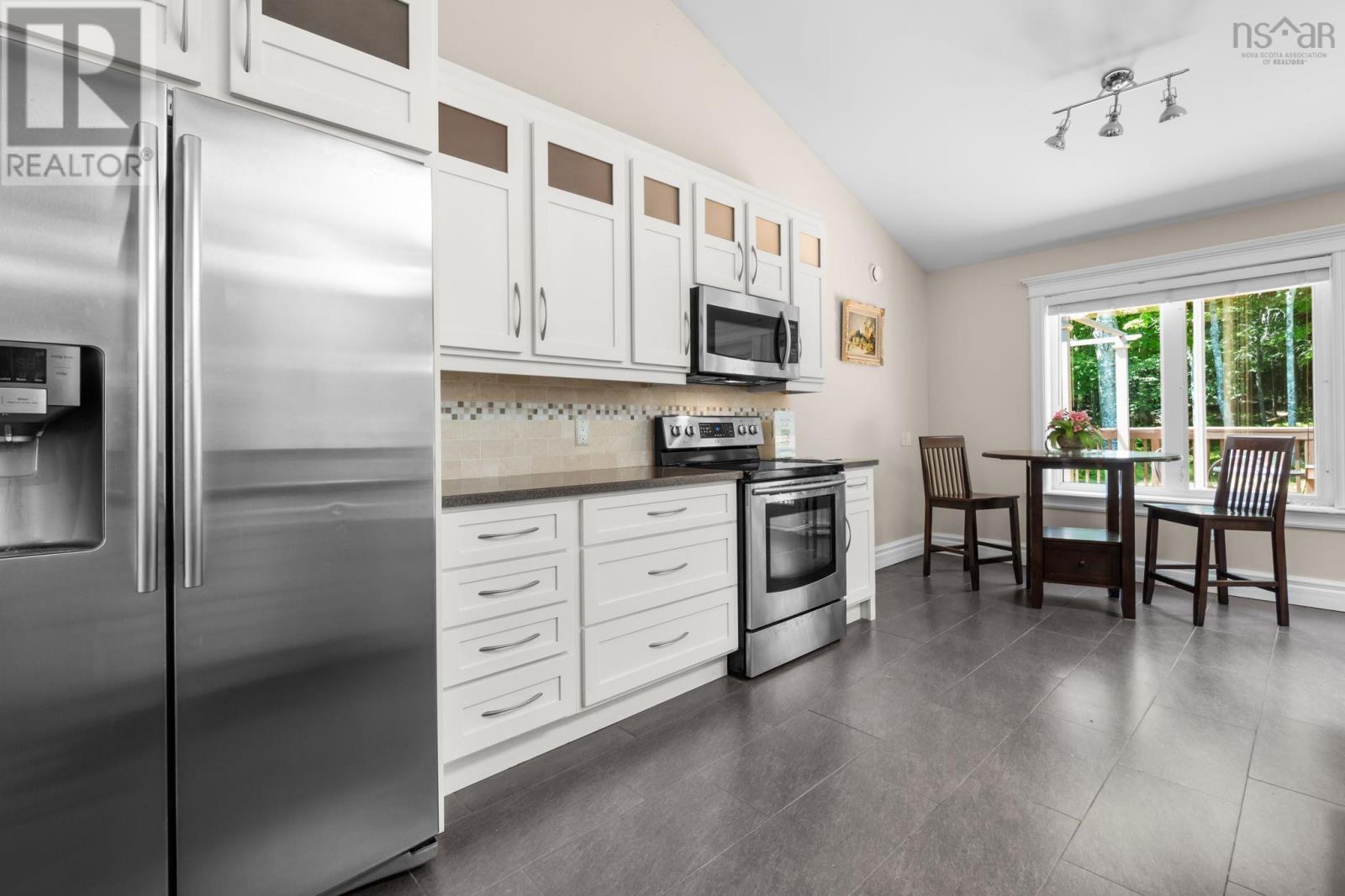 286 Sandy Run, Hammonds Plains, Nova Scotia  B4B 1X9 - Photo 9 - 202605636