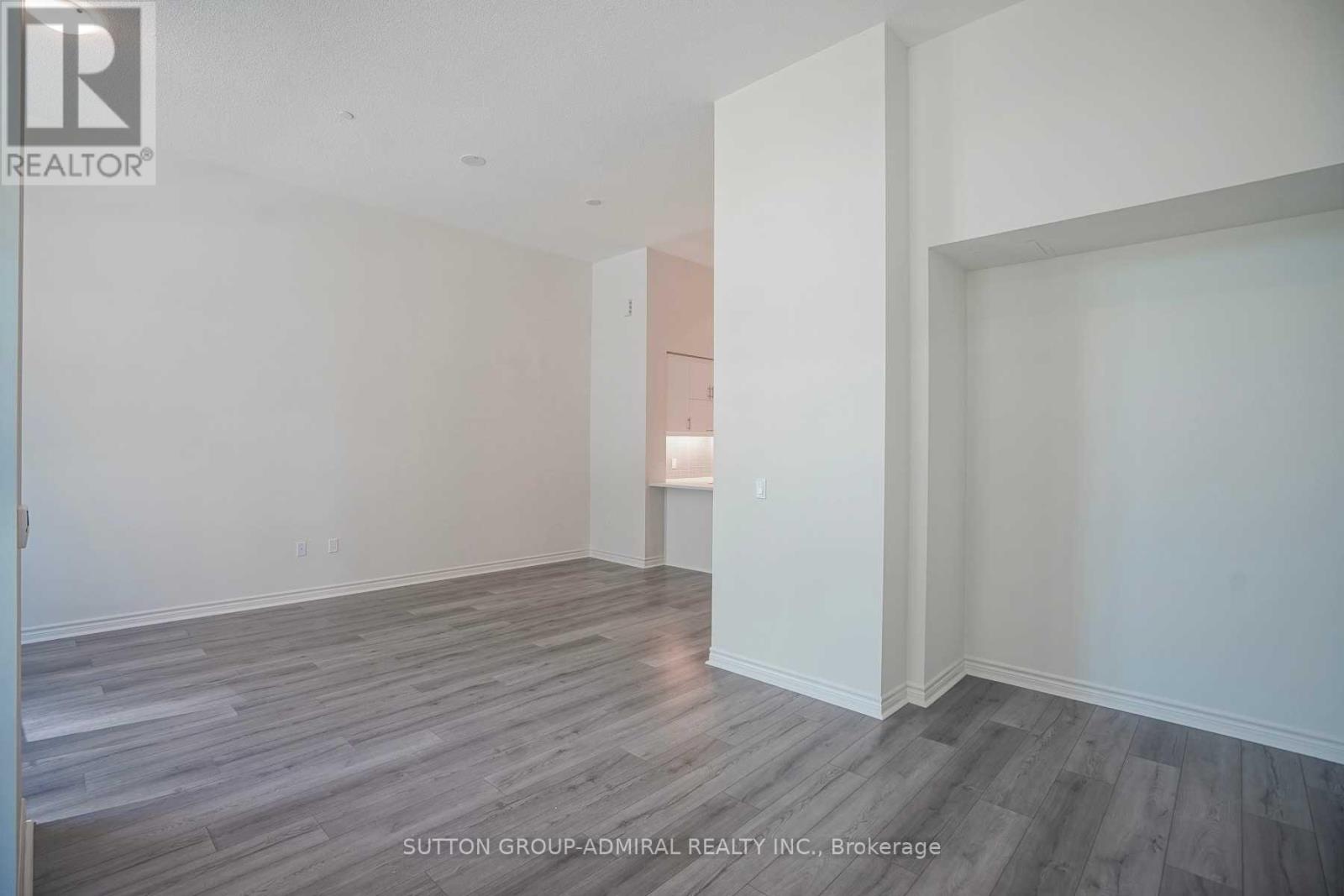 Th 104 - 39 Annie Craig Drive, Toronto, Ontario M8V 0C5 - Photo 10 - W13669786