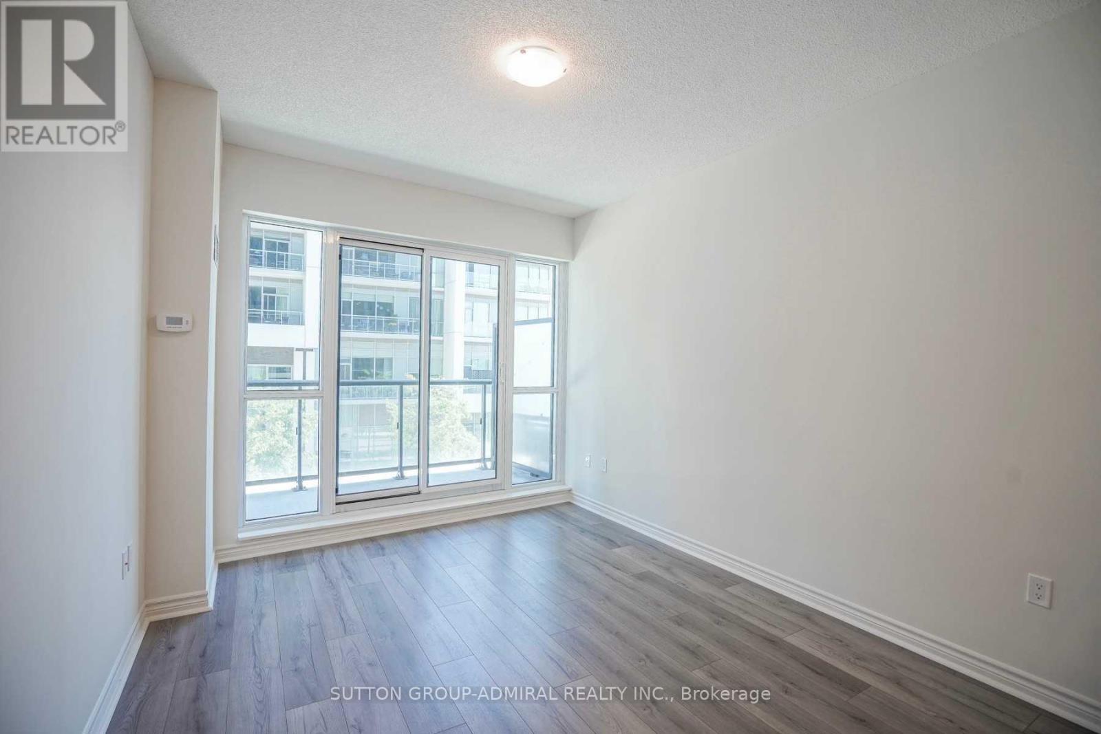 Th 104 - 39 Annie Craig Drive, Toronto, Ontario M8V 0C5 - Photo 15 - W13669786
