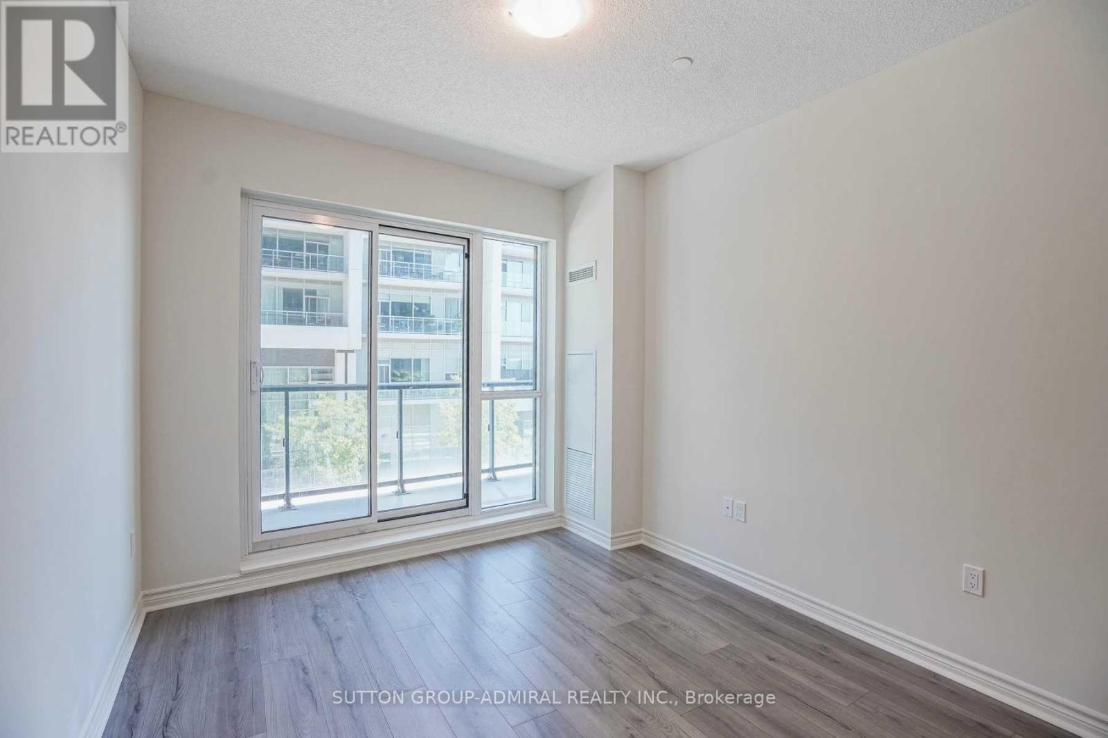 Th 104 - 39 Annie Craig Drive, Toronto, Ontario M8V 0C5 - Photo 20 - W13669786