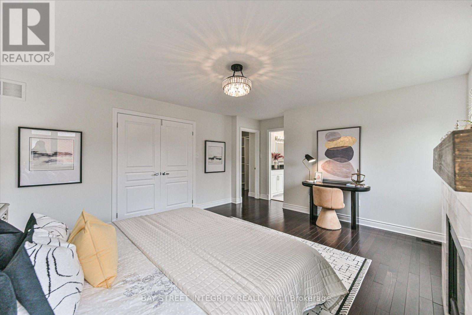 210 Milkweed Way, Oakville, Ontario  L6L 0A6 - Photo 28 - W13669808