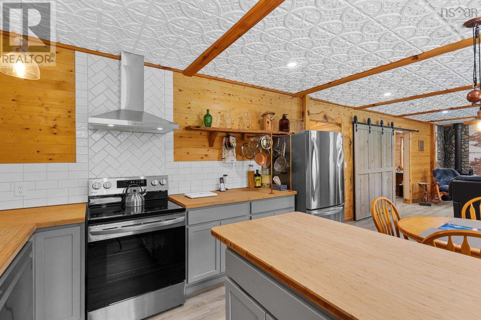 227 Somerset Road, Italy Cross, Nova Scotia  B4V 0M1 - Photo 6 - 202619448