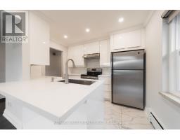 7 - 237 MELROSE STREET, Toronto, Ontario