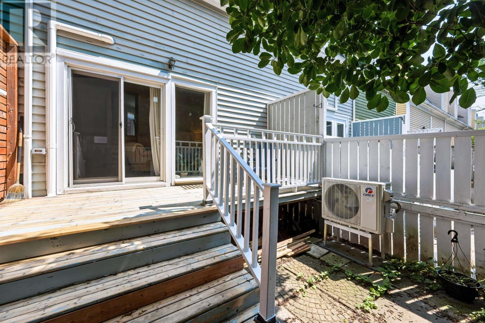 2120 Bauer Street, Halifax, Nova Scotia Street, Halifax, Nova Scotia  B3K 3W3 - Photo 33 - 202620440
