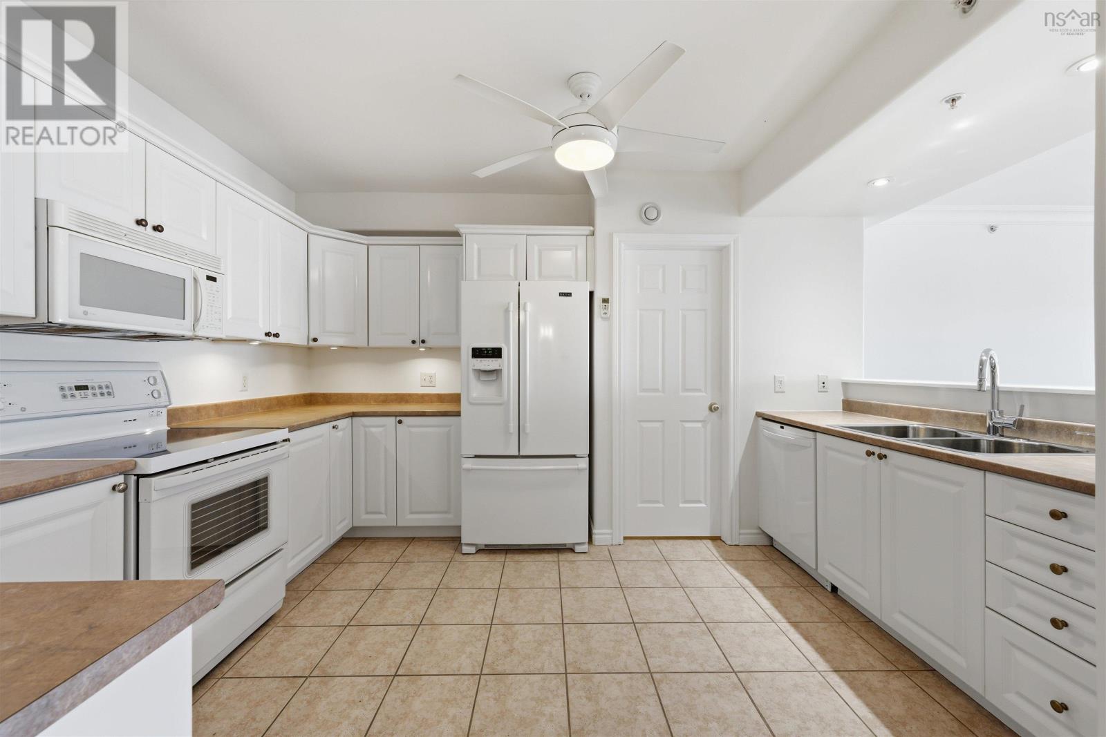 403 99 Waterfront Drive, Bedford, Nova Scotia B4A 4K5 - Photo 19 - 202605023
