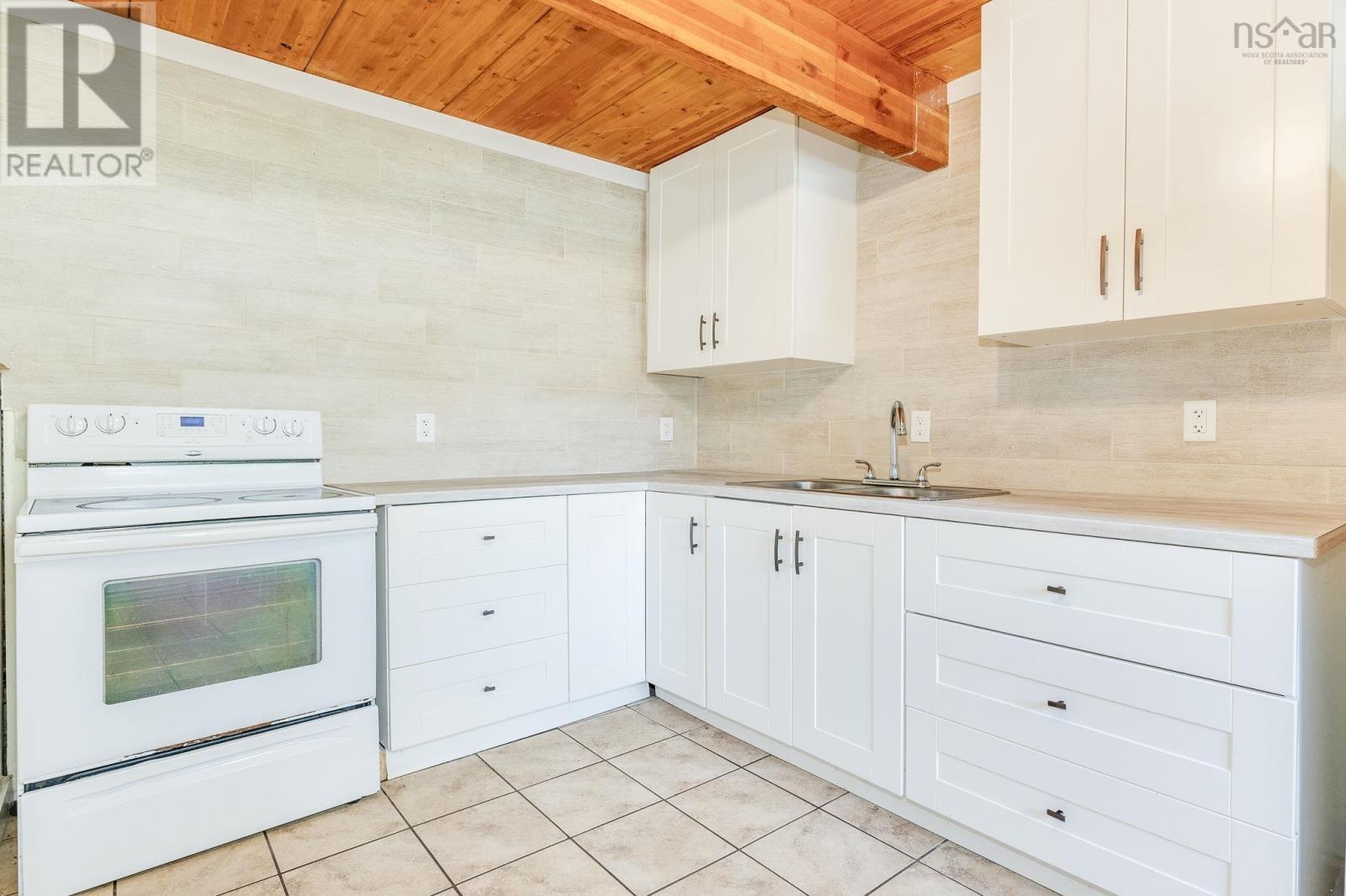 72 Cavendish Road, Halifax, Nova Scotia  B3P 2J7 - Photo 18 - 202619407
