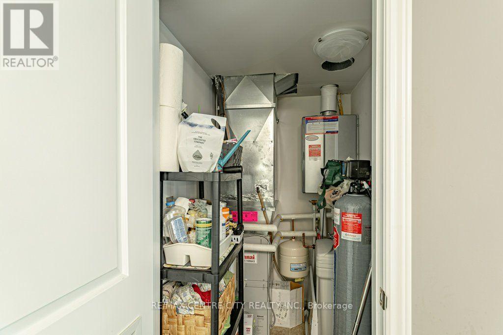 D - 243 Rachel Crescent, Kitchener, Ontario  N2R 0E2 - Photo 14 - X13669850