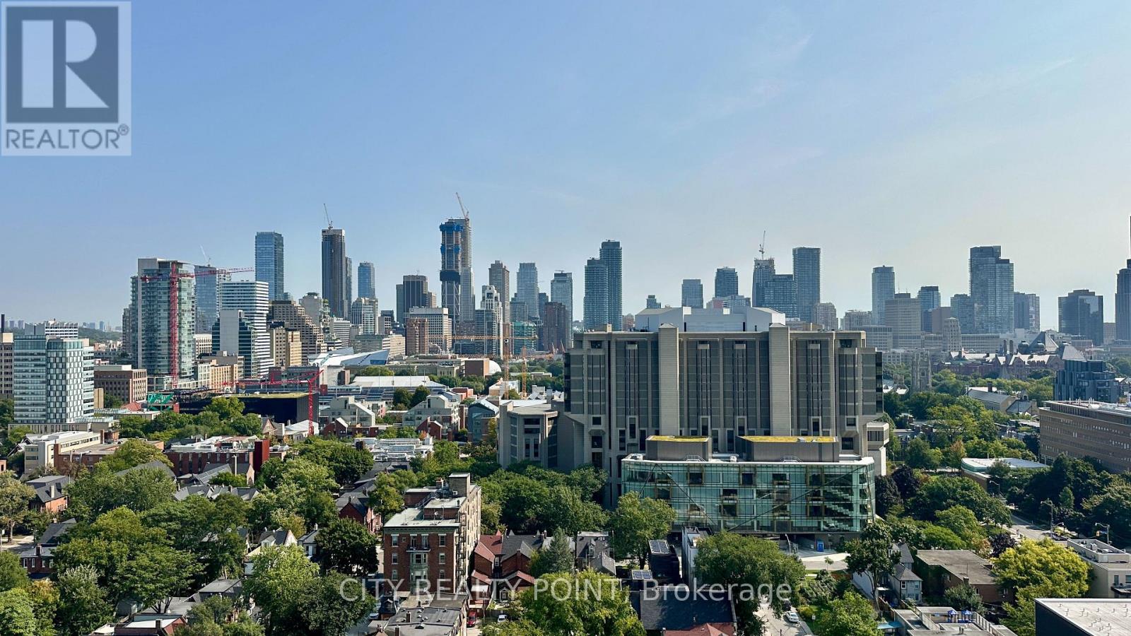 2512 - 666 Spadina Avenue, Toronto, Ontario  M5S 2H8 - Photo 1 - C13669816