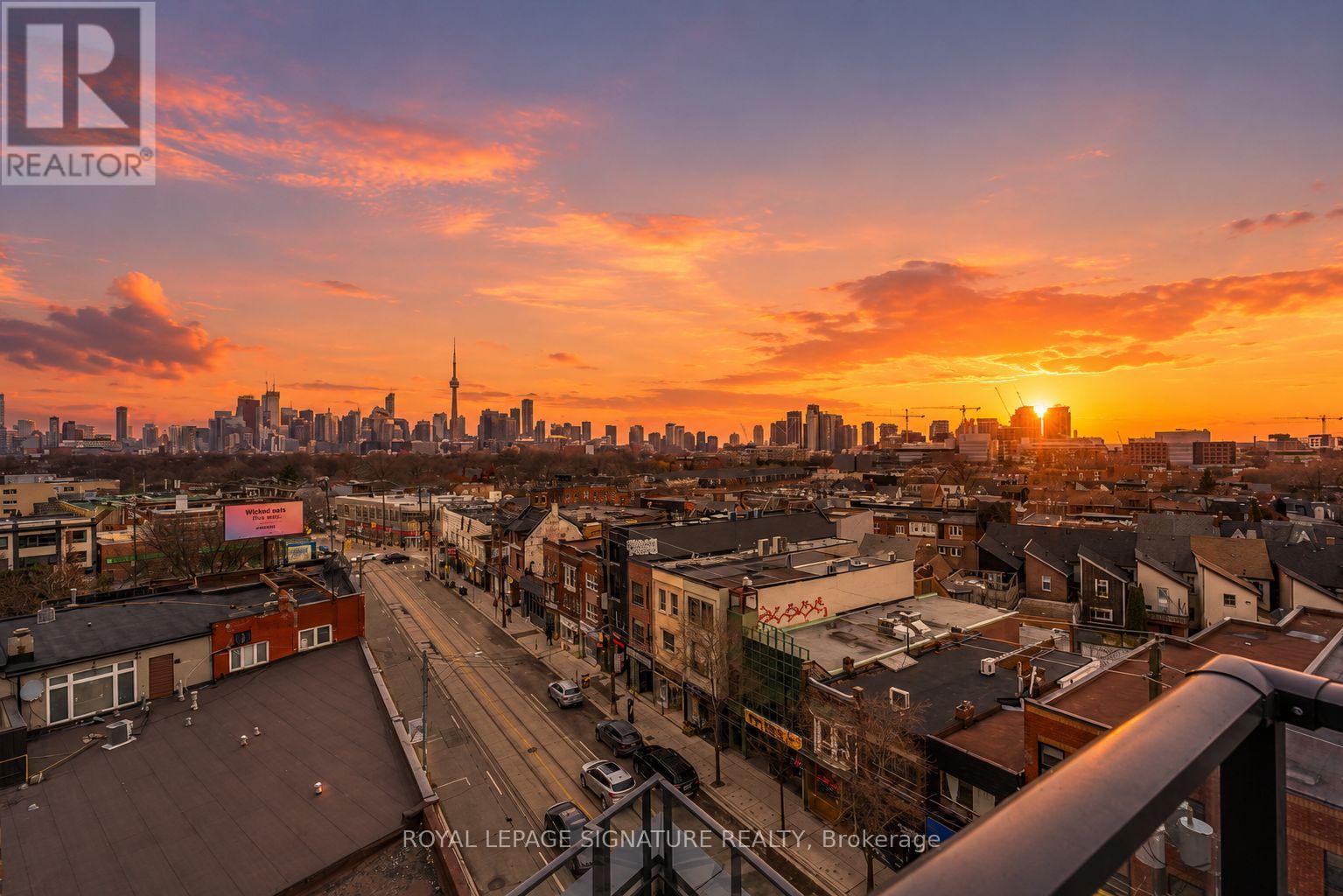 703 - 5 LAKEVIEW AVENUE, Toronto, Ontario