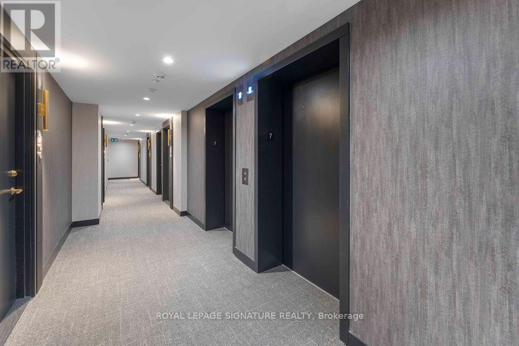703 - 5 Lakeview Avenue, Toronto, Ontario  M6J 0H3 - Photo 9 - C13669826