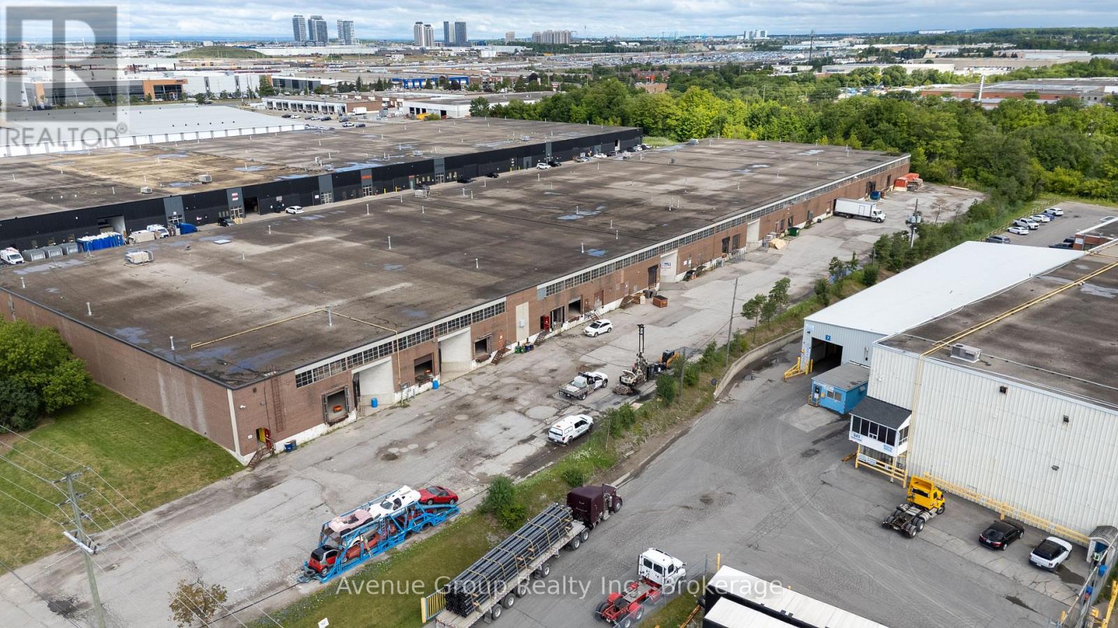 Unit 2 - 575 Bowes Road, Vaughan, Ontario  L4K 1J5 - Photo 2 - N13669818