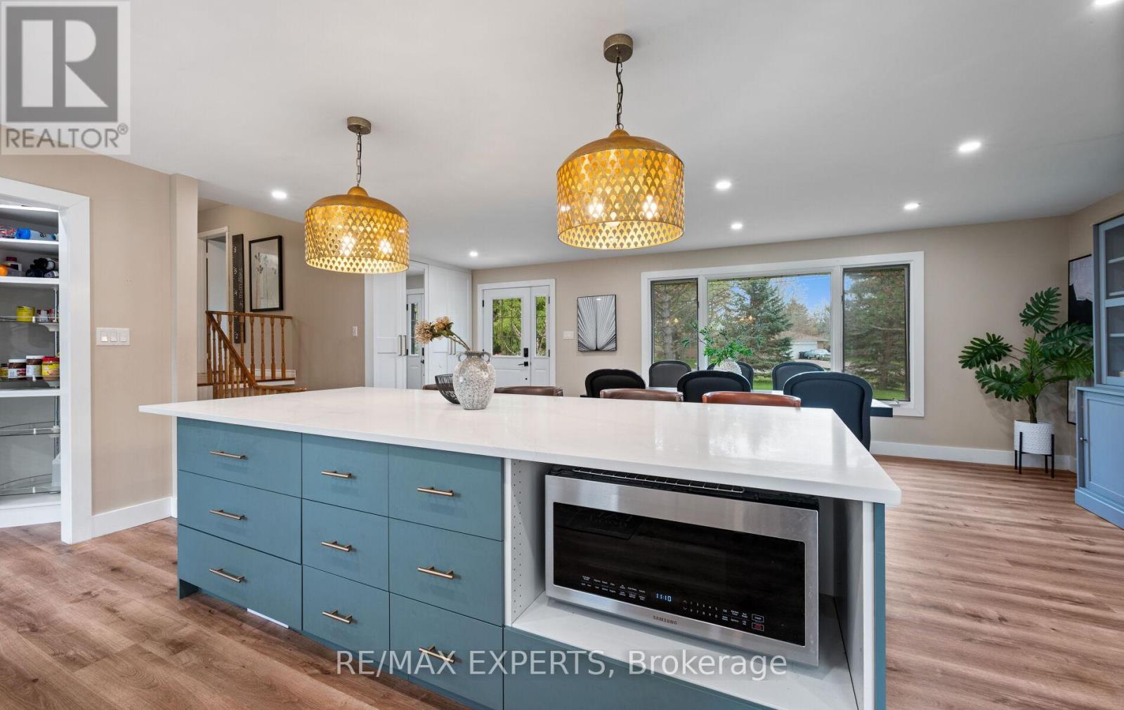 12 Simon Drive, Adjala-Tosorontio (Loretto), Ontario  L0G 1L0 - Photo 14 - N13669840