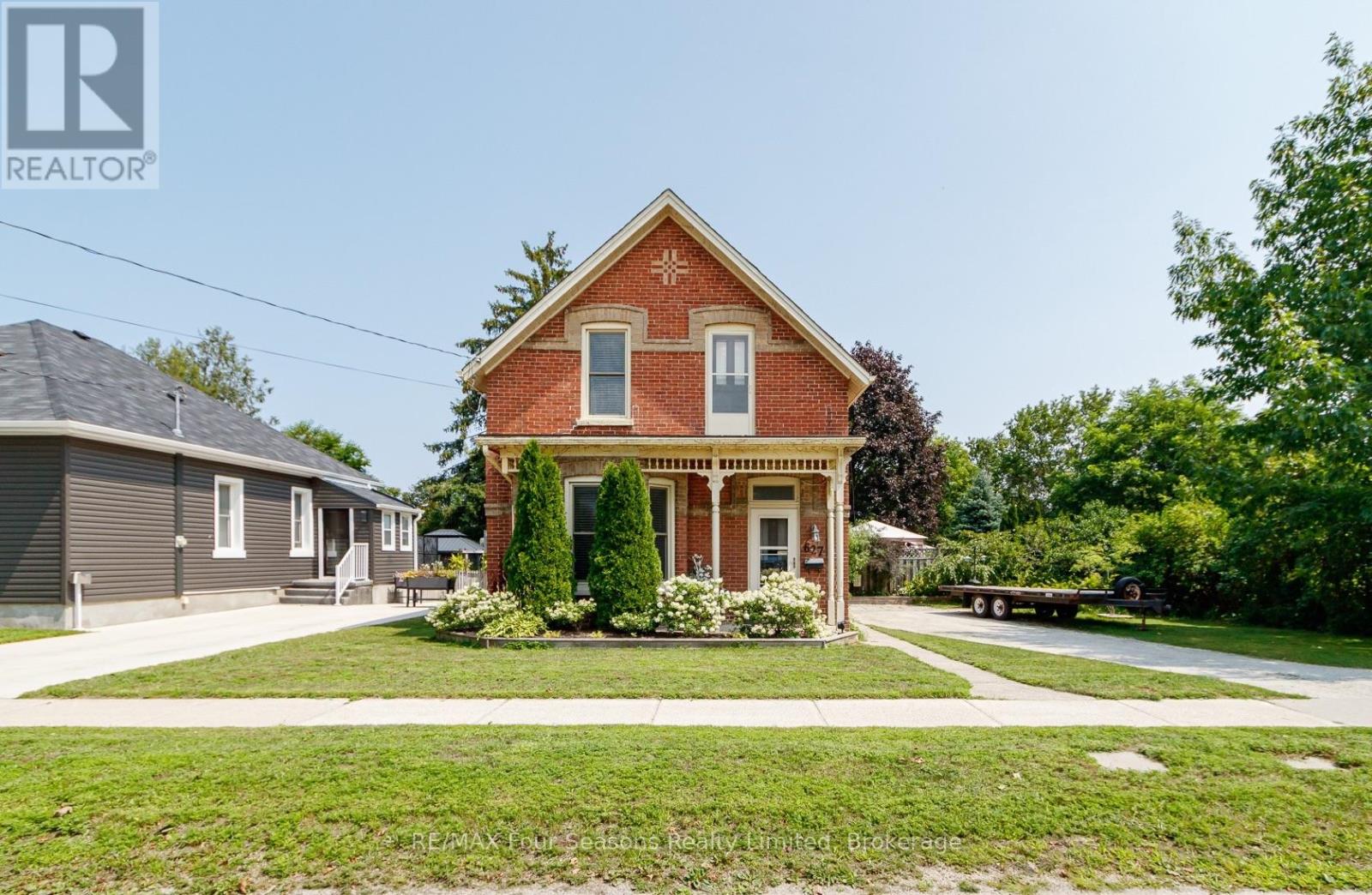 627 Saint Marie Street, Collingwood, Ontario  L9Y 3L4 - Photo 2 - S13669812