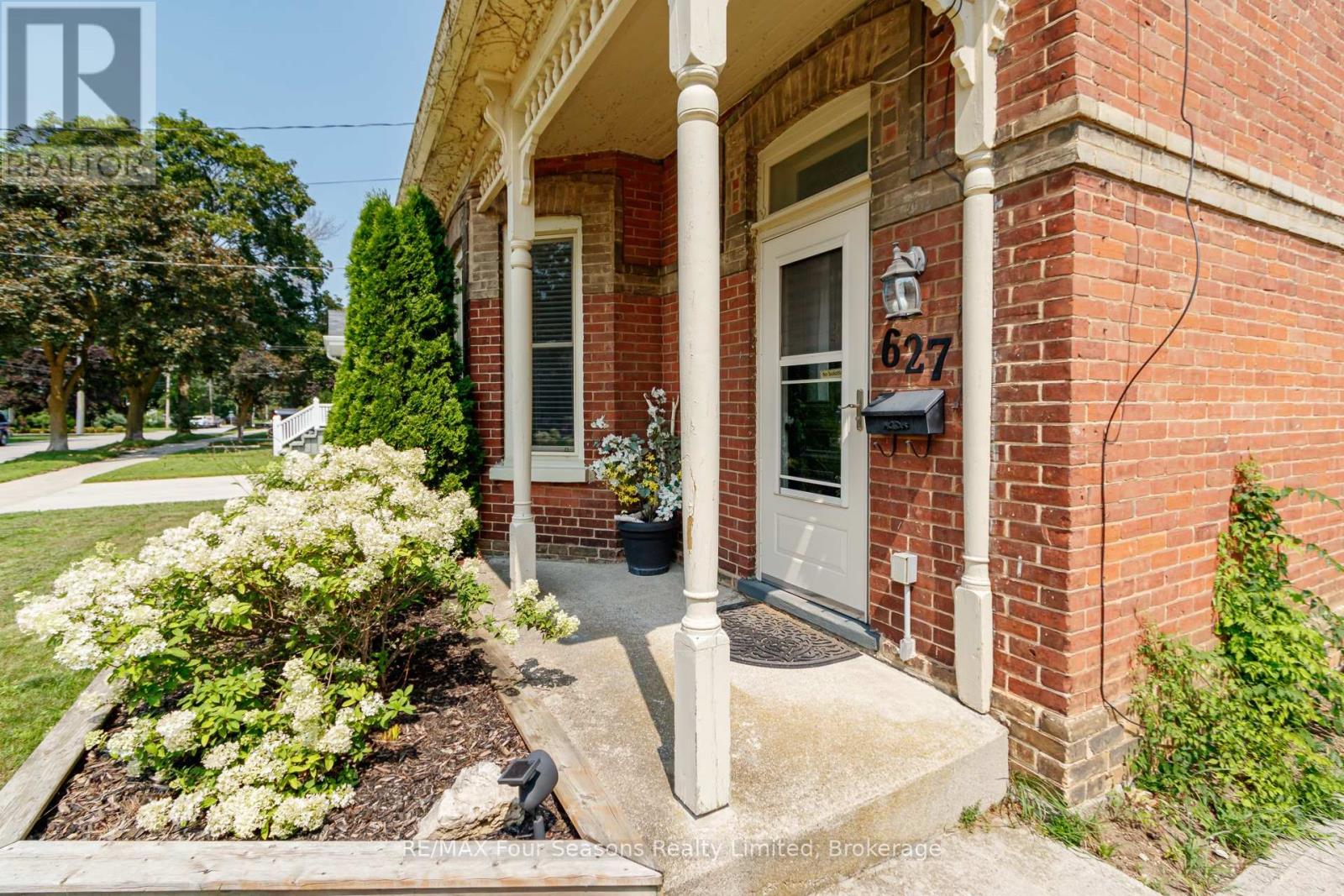 627 Saint Marie Street, Collingwood, Ontario  L9Y 3L4 - Photo 5 - S13669812