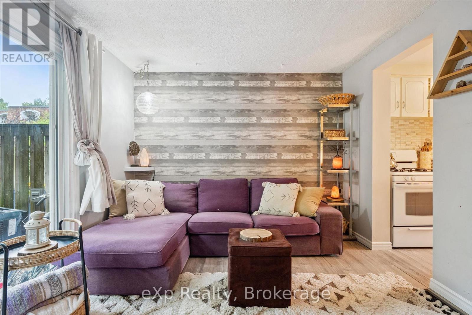 16 - 383 Edinburgh Road S, Guelph (Dovercliffe Park/old University), Ontario  N1G 2K7 - Photo 10 - X13669810