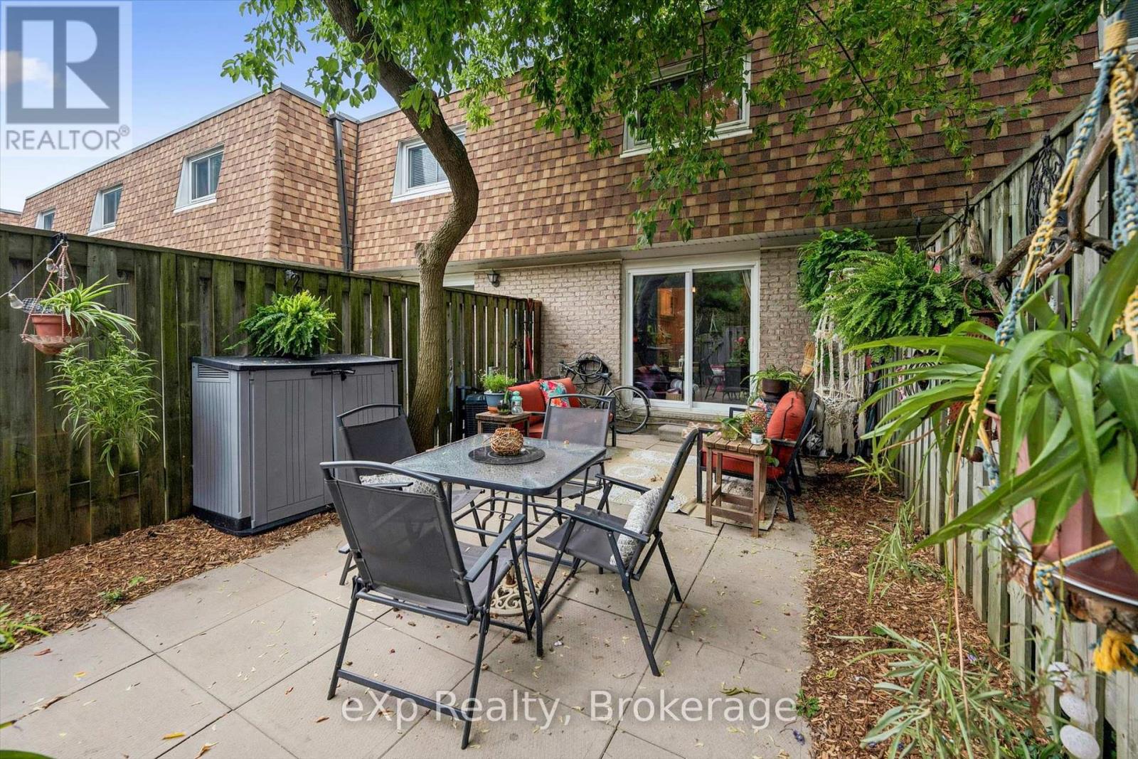 16 - 383 Edinburgh Road S, Guelph (Dovercliffe Park/old University), Ontario  N1G 2K7 - Photo 27 - X13669810