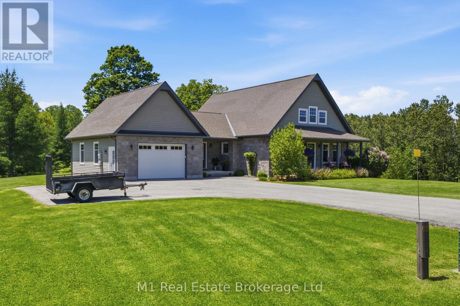 156 Highland Drive, West Grey, Ontario  N0C 1H0 - Photo 3 - X13669854