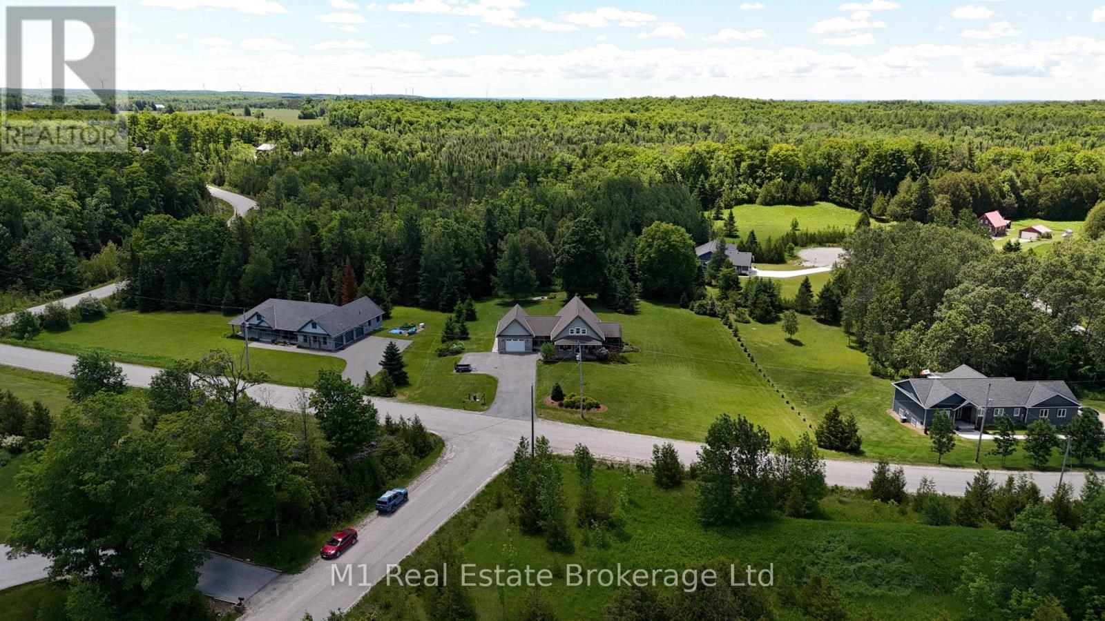156 Highland Drive, West Grey, Ontario  N0C 1H0 - Photo 5 - X13669854