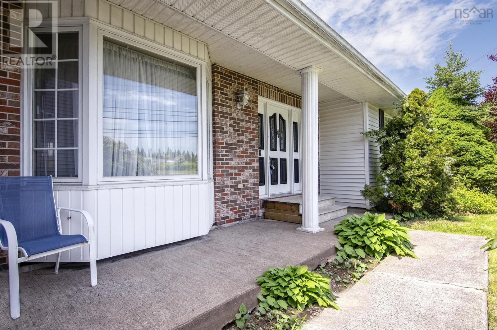 87 Cow Bay Road, Eastern Passage, Nova Scotia  B3G 1A3 - Photo 3 - 202614201