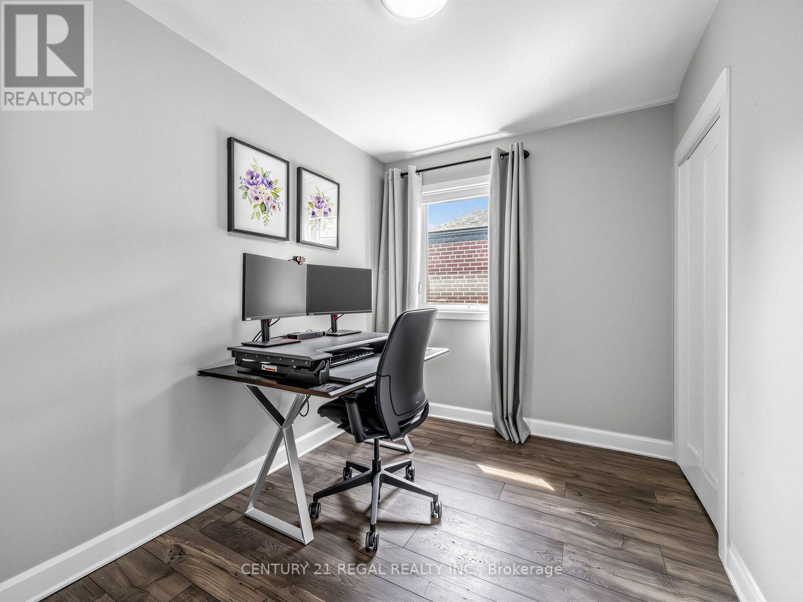 281 Thistle Down Boulevard, Toronto, Ontario  M9V 1K6 - Photo 20 - W13669828
