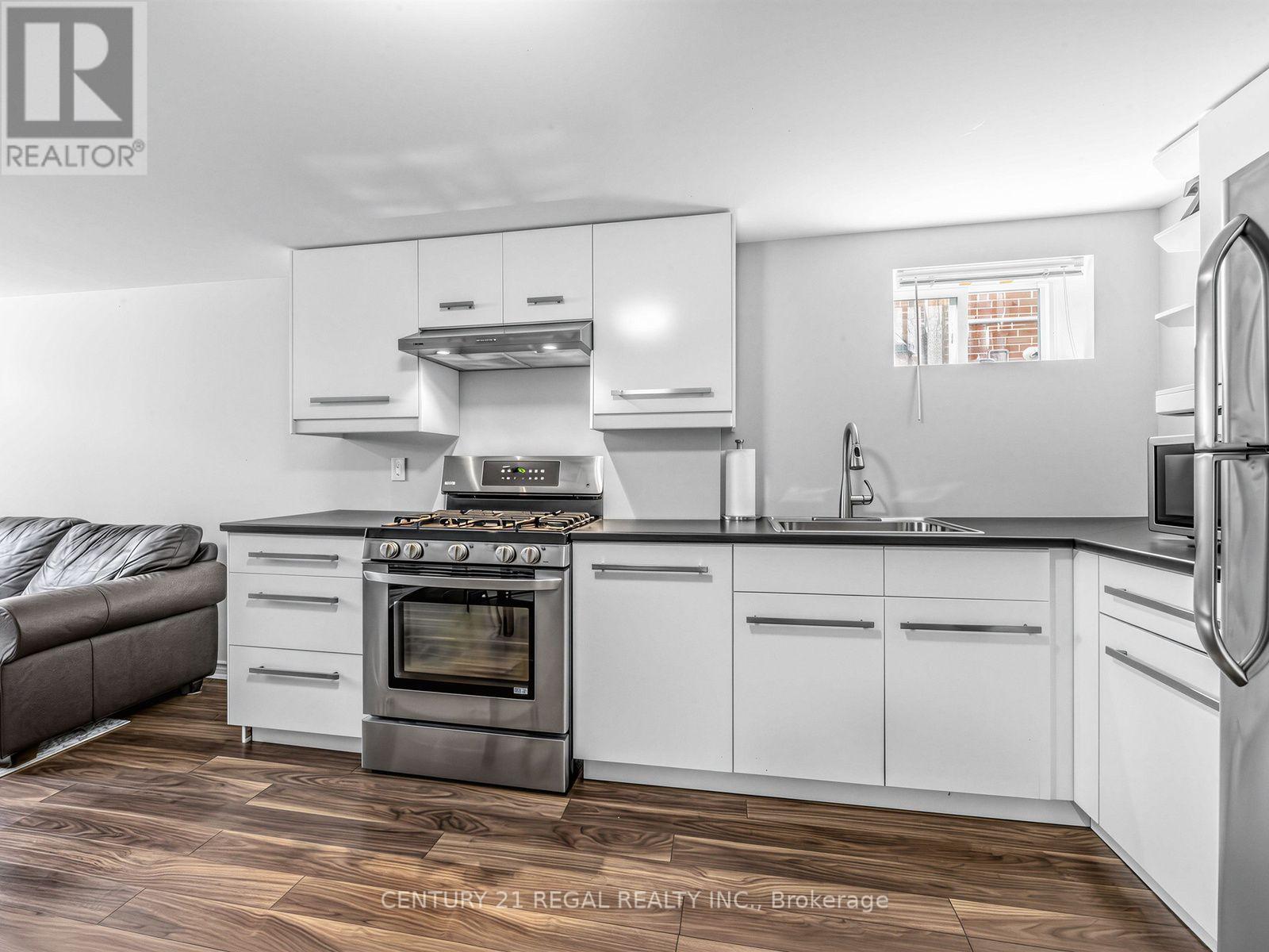 281 Thistle Down Boulevard, Toronto, Ontario  M9V 1K6 - Photo 26 - W13669828