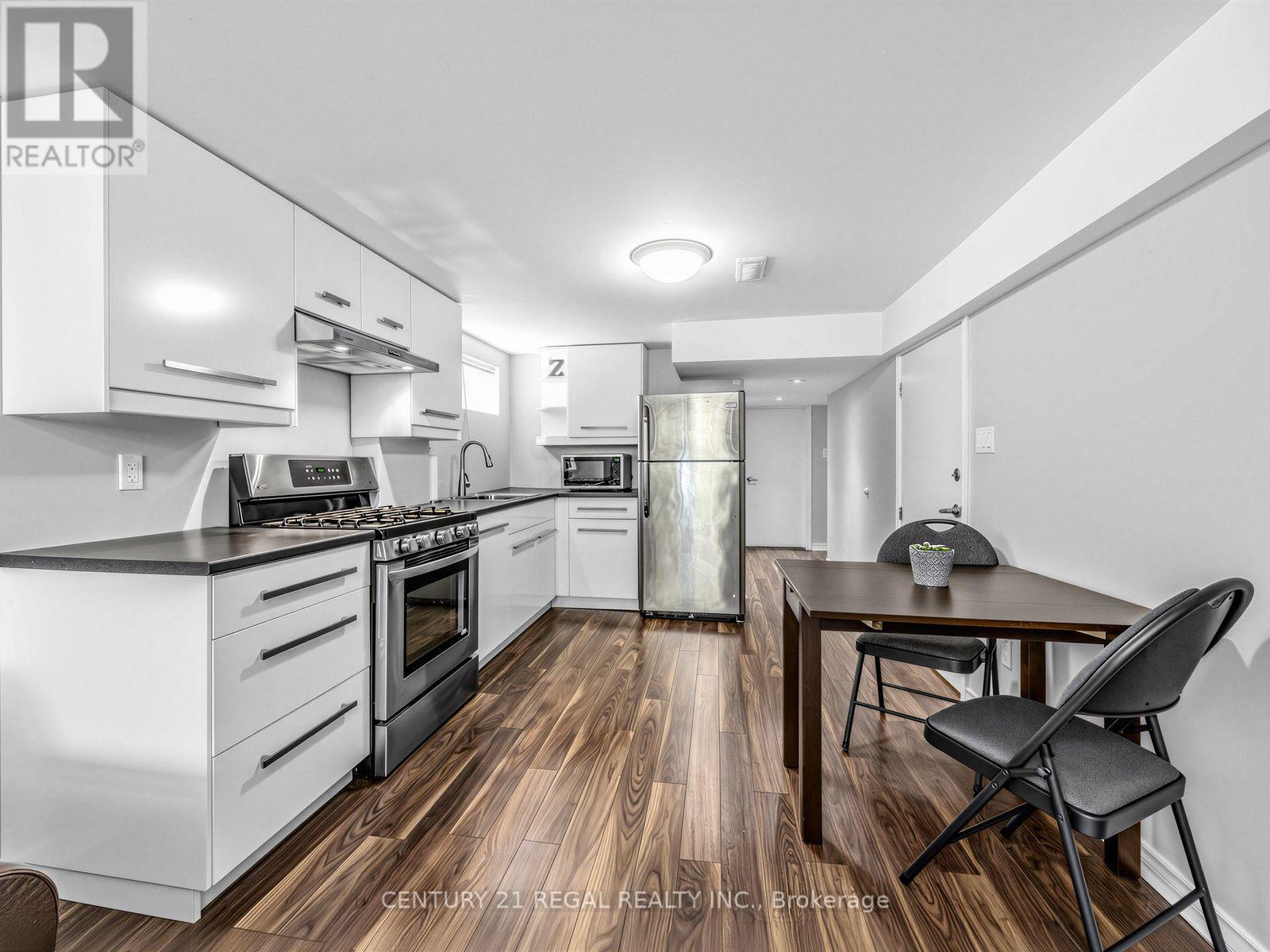 281 Thistle Down Boulevard, Toronto, Ontario  M9V 1K6 - Photo 28 - W13669828
