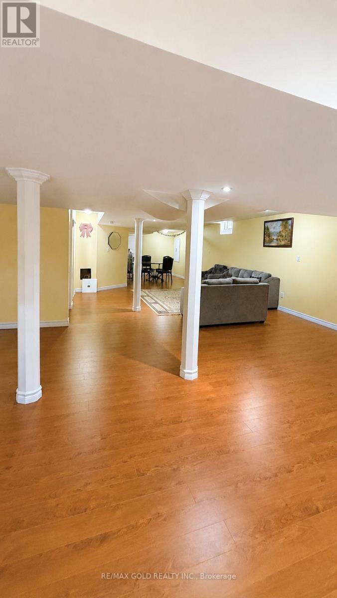 6 Stonemount Trail, Brampton, Ontario  L6R 0P8 - Photo 25 - W13669832