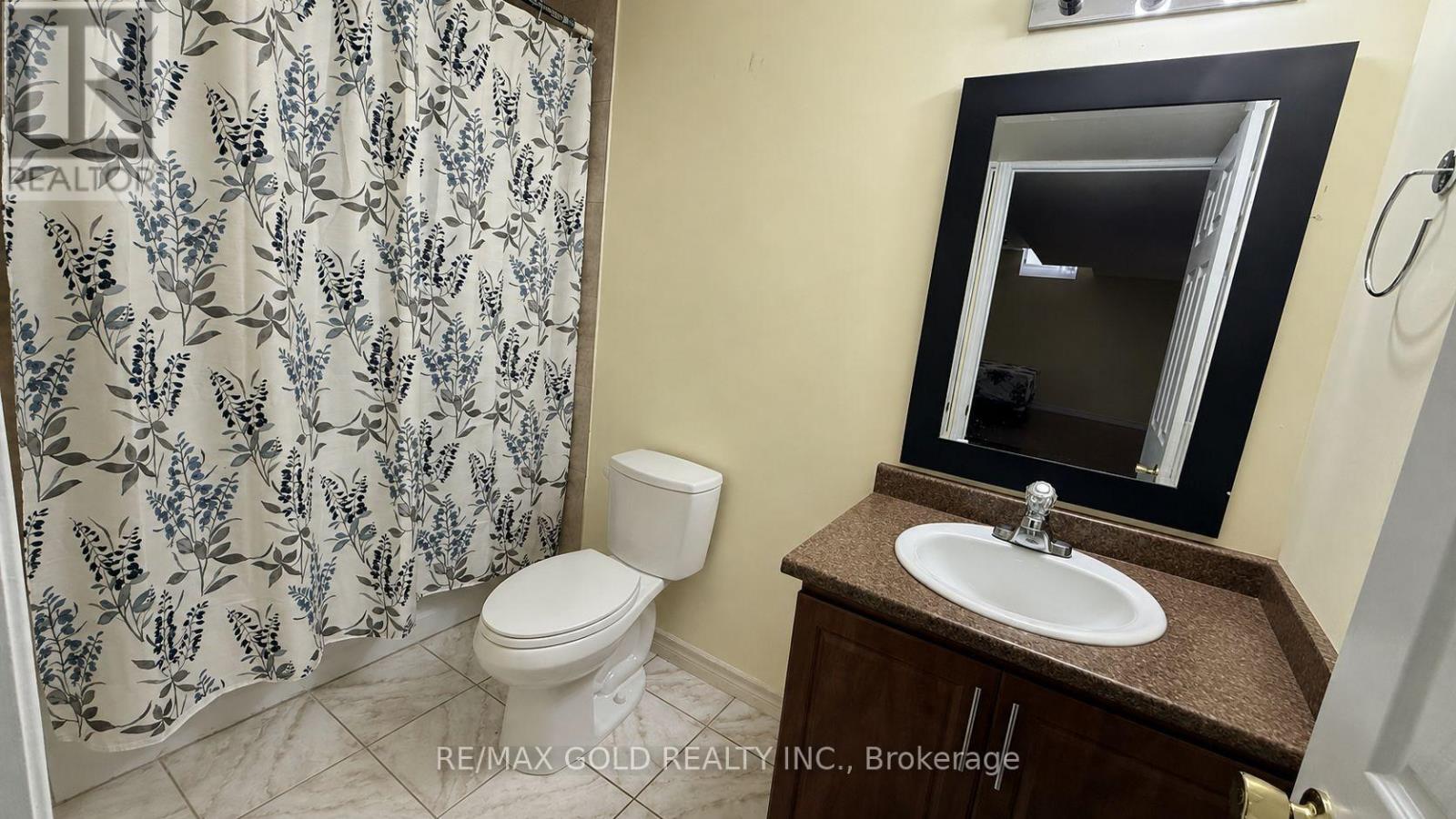 6 Stonemount Trail, Brampton, Ontario  L6R 0P8 - Photo 29 - W13669832